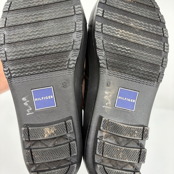 Tommy Hilfger Women's Rain Boots Black Buckle Tie Gold 9M Waterproof Short - Picture 13 of 14